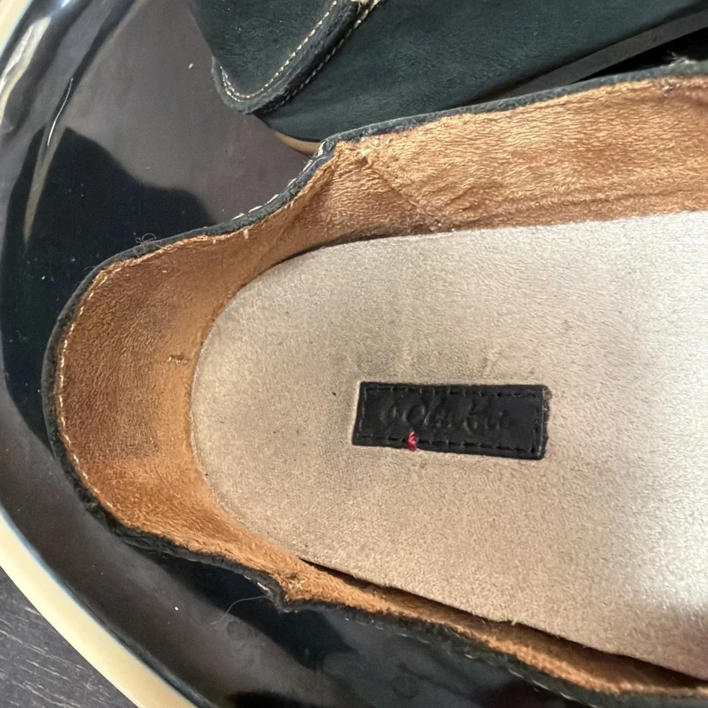 OluKai Shoes Womens Size 6.5 Black Leather Moccasin Flats Slip On Comfort Casual